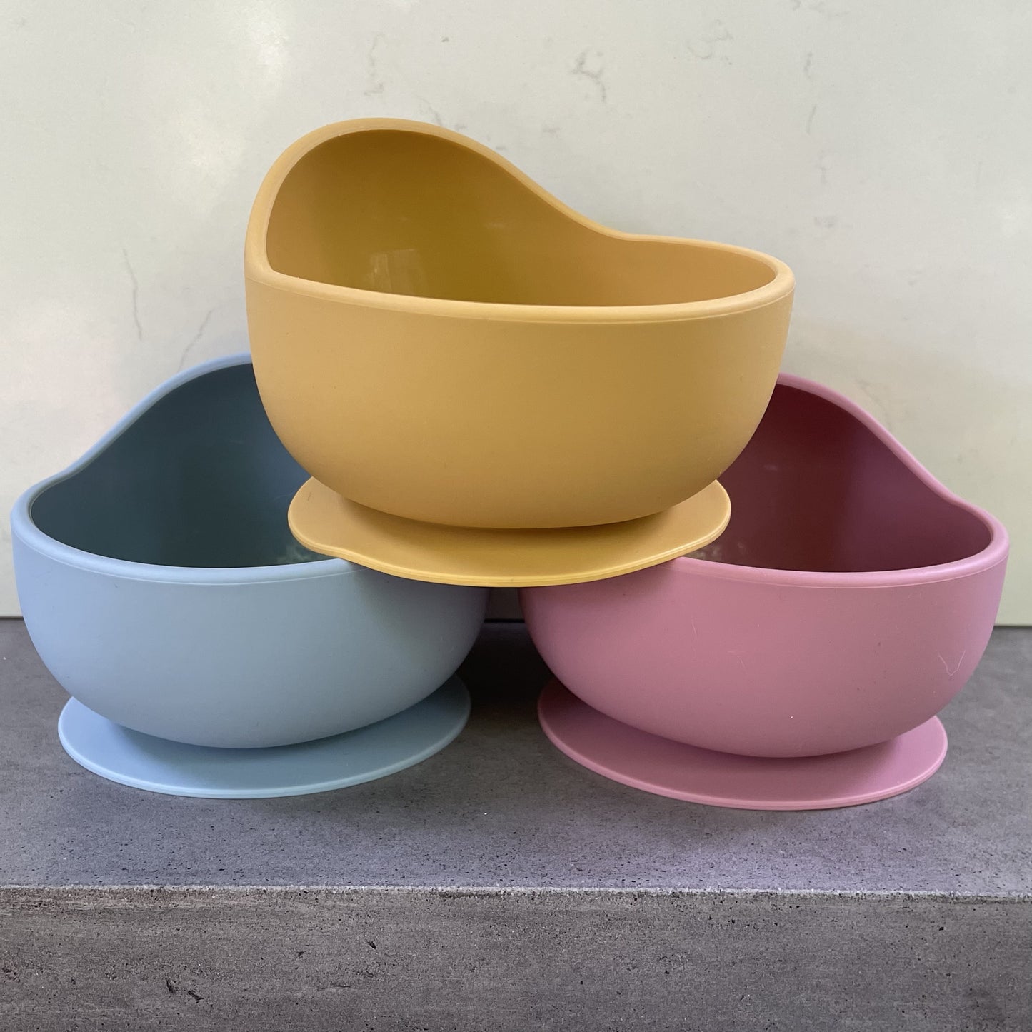 Mango Silicone Suction Bowl